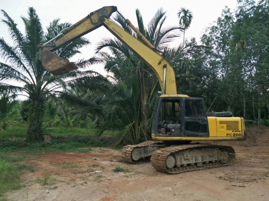 มี VDO ให้ชม.KOMATSU PC200-6 เอกสารเล่ม ระบบไฟเต็ม ราคา 800000