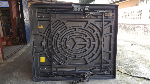 ฝาปิดกระบะท้ายไฟฟ้าของ Isuzu All New D-Max Cab ปี 2012+  สภาพดีพร้อมใช้งาน อุปกรณ์ครบ