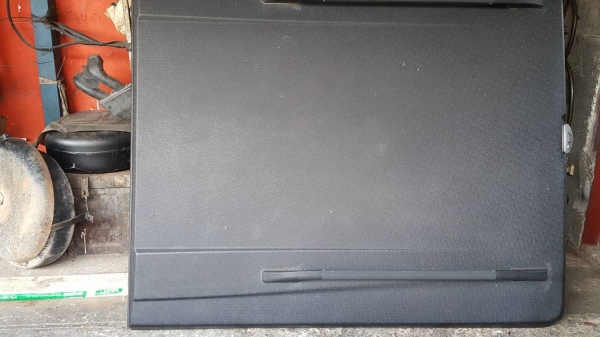 ฝาปิดกระบะท้ายไฟฟ้าของ Isuzu All New D-Max Cab ปี 2012+  สภาพดีพร้อมใช้งาน อุปกรณ์ครบ