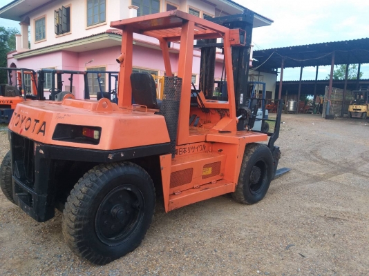 ขายรถยก TOYOTA 3FD60 เครื่องดีเซล 2D เสาสูง 3.70 เมตร งาเท ยกได้ 6 ตัน เกียร์ออโต้ ล้อคู่ รถนอกนำเข้า มีเอกสารรับรองการนำเข้า ติดต่อ 098-7962549 ขายรถยก TOYOTA 3FD60 เครื่องดีเซล 2D เสาสูง 3.70 เมตร งาเท ยกได้ 6 ตัน เกียร์ออโต้ ล้อคู่ รถนอกนำเข้า มีเอกสารรับรองการนำเข้า ติดต่อ 098-7962549