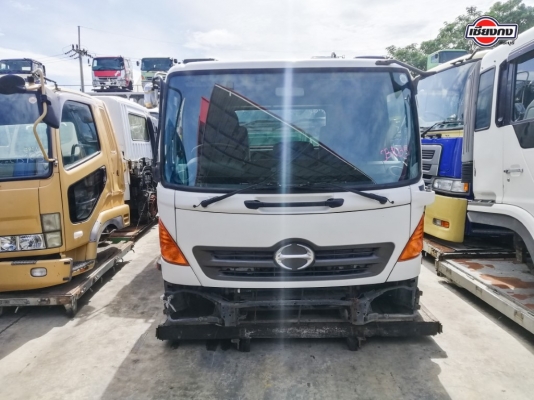 หัวเก๋ง HINO MEGA  หัวแคบ