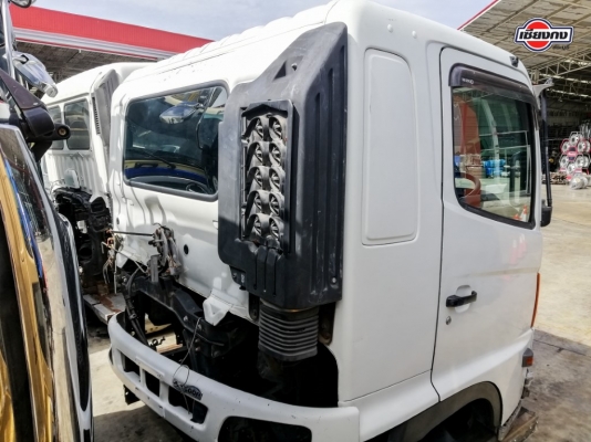 หัวเก๋ง HINO MEGA  หัวแคบ