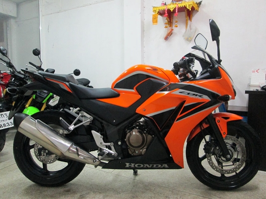 สด ผ่อน (โอนฟรี) ขาย Honda CBR 300 ตัว ABS ไมล์แท้ 2902 กม ปี 2018 สภาพสวยเดิมๆ สด ผ่อน (โอนฟรี) ขาย Honda CBR 300 ตัว ABS ไมล์แท้ 2902 กม ปี 2018 สภาพสวยเดิมๆ