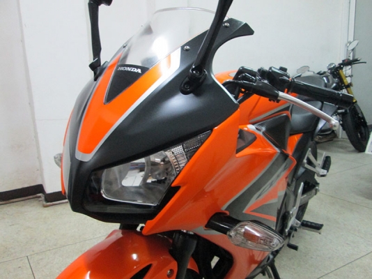สด ผ่อน (โอนฟรี) ขาย Honda CBR 300 ตัว ABS ไมล์แท้ 2902 กม ปี 2018 สภาพสวยเดิมๆ
