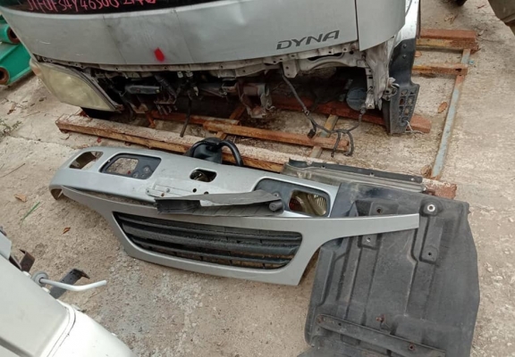 SALE**สินค้าเก่านอก หัวเก๋งรถบรรทุก4ล้อใหญ่ ,6ล้อเล็ก CABIN TOYOTA DYNA 200-300 (รุ่นยกหัวไม่ได้/ตาหวาน /มีขาหลัง) SALE**สินค้าเก่านอก หัวเก๋งรถบรรทุก4ล้อใหญ่ ,6ล้อเล็ก CABIN TOYOTA DYNA 200-300 (รุ่นยกหัวไม่ได้/ตาหวาน /มีขาหลัง)