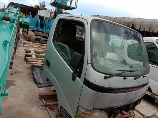 SALE**สินค้าเก่านอก หัวเก๋งรถบรรทุก4ล้อใหญ่ ,6ล้อเล็ก CABIN TOYOTA DYNA 200-300 (รุ่นยกหัวไม่ได้/ตาหวาน /มีขาหลัง) SALE**สินค้าเก่านอก หัวเก๋งรถบรรทุก4ล้อใหญ่ ,6ล้อเล็ก CABIN TOYOTA DYNA 200-300 (รุ่นยกหัวไม่ได้/ตาหวาน /มีขาหลัง)
