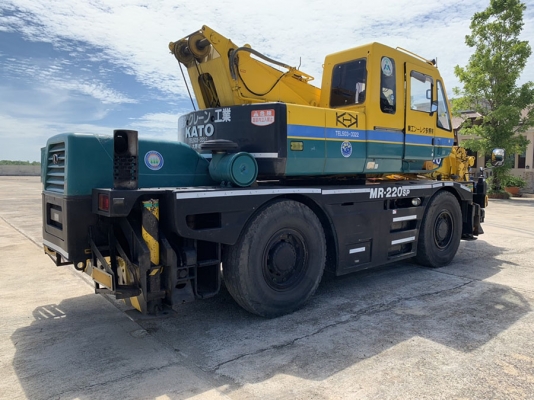 KATO KR-22H-II YEAR 1997 BOOM 28 M จดทะเบียนให้่