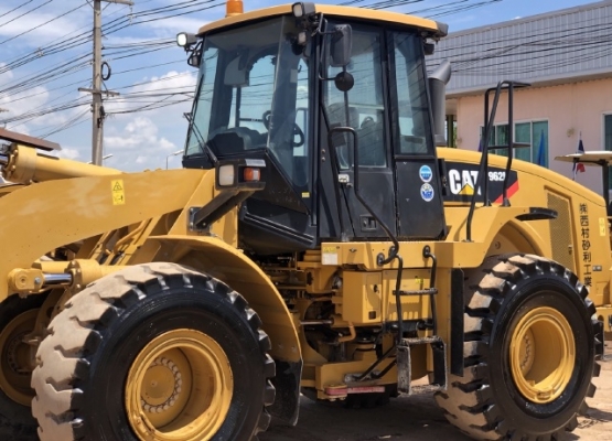 ขายรถตักล้อยาง CAT 962H ปี 2012 นำเข้าเองจากญี่ปุ่น สภาพสวยพร้อมใช้ มีVDOการทำงานครับ