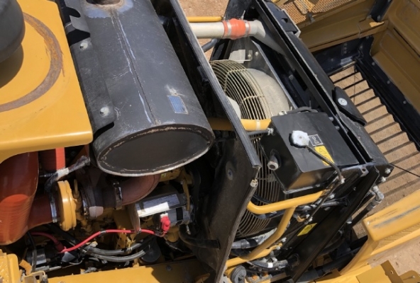 ขายรถตักล้อยาง CAT 962H ปี 2012 นำเข้าเองจากญี่ปุ่น สภาพสวยพร้อมใช้ มีVDOการทำงานครับ