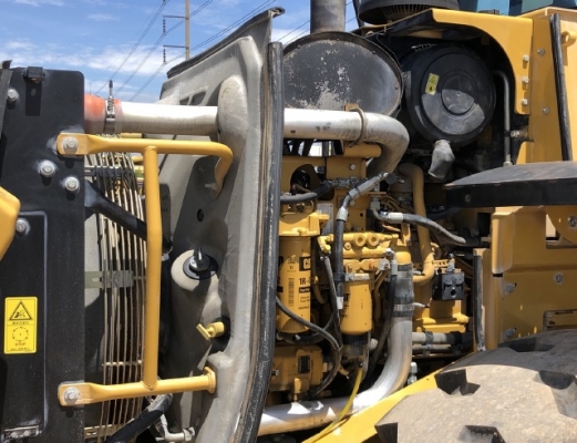 ขายรถตักล้อยาง CAT 962H ปี 2012 นำเข้าเองจากญี่ปุ่น สภาพสวยพร้อมใช้ มีVDOการทำงานครับ