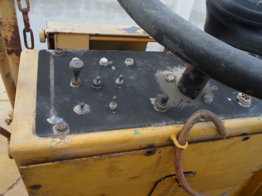 BW121AC BOMAG รถบด(หน้าเหล็กหลังยาง) (รถนอก นำเข้า ขายถูก)@195,000รถนอกสถาพดีพร้อมใช้เพิ่งนำเข้ามายังไม่เคยใช้งานในเมืองไทยเลย เครื่องดีปั้มเเรงพร้อมใช้ เร็วแรงไม่โหลดพร้อมใช้รถเดิมๆขายตามสภาพ เอกสารอินวอยสนใจคลิ๊ก ☎ 081-989-1989 หรั่งครับ