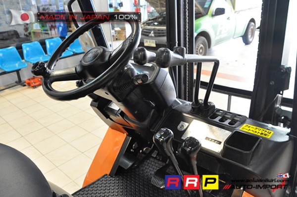 ขายรถโฟล์คลิฟท์มือสอง TOYOTA รุ่น 7FG15-20499 นำเข้าจากประเทศญี่ปุ่น 100\% ไม่เคยใช้งานในไทย