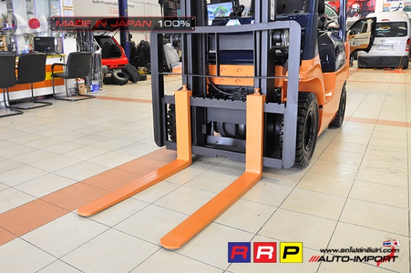 ขายรถโฟล์คลิฟท์มือสอง TOYOTA รุ่น 7FG15-20499 นำเข้าจากประเทศญี่ปุ่น 100\% ไม่เคยใช้งานในไทย