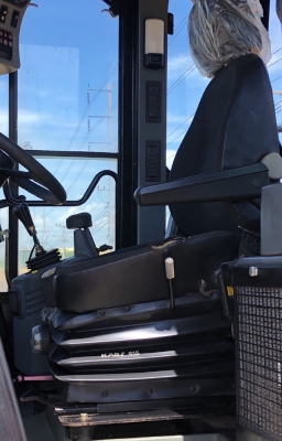 ขายรถตักล้อยาง CAT 950G นำเข้าเองจากญี่ปุ่น สภาพสวยพร้อมใช้ มีVDOการทำงานครับ ขายรถตักล้อยาง CAT 950G นำเข้าเองจากญี่ปุ่น สภาพสวยพร้อมใช้ มีVDOการทำงานครับ