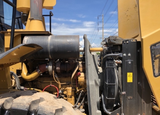 ขายรถตักล้อยาง CAT 950G นำเข้าเองจากญี่ปุ่น สภาพสวยพร้อมใช้ มีVDOการทำงานครับ ขายรถตักล้อยาง CAT 950G นำเข้าเองจากญี่ปุ่น สภาพสวยพร้อมใช้ มีVDOการทำงานครับ