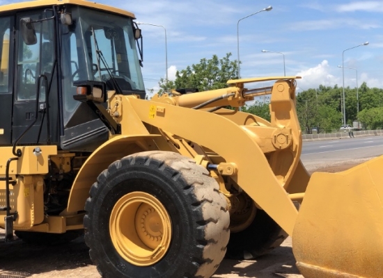 ขายรถตักล้อยาง CAT 950G นำเข้าเองจากญี่ปุ่น สภาพสวยพร้อมใช้ มีVDOการทำงานครับ ขายรถตักล้อยาง CAT 950G นำเข้าเองจากญี่ปุ่น สภาพสวยพร้อมใช้ มีVDOการทำงานครับ