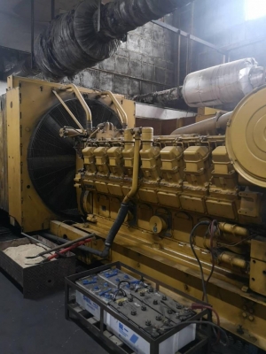 เครื่องปั่นไฟมือสอง CATERPILLAR 3516 ขนาด 1600kVA Cont. Ratings เครื่องปั่นไฟมือสอง CATERPILLAR 3516 ขนาด 1600kVA Cont. Ratings