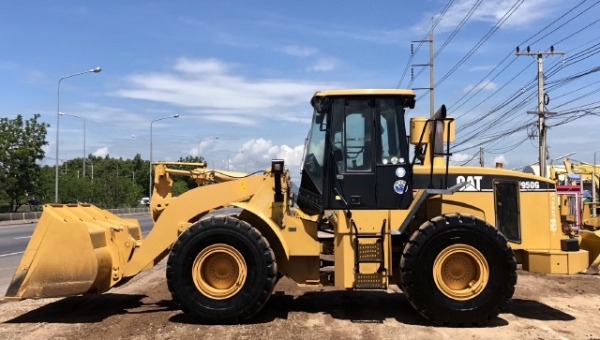 ขายรถตักล้อยาง CAT 950G นำเข้าเองจากญี่ปุ่น สภาพสวยพร้อมใช้ มีVDOการทำงานครับ ขายรถตักล้อยาง CAT 950G นำเข้าเองจากญี่ปุ่น สภาพสวยพร้อมใช้ มีVDOการทำงานครับ