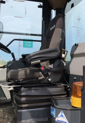 ขายรถตักล้อยาง KOMATSU WA320-7 ปี 2016 นำเข้าเองจากญี่ปุ่น สภาพสวยพร้อมใช้ มีVDOการทำงานครับ ขายรถตักล้อยาง KOMATSU WA320-7 ปี 2016 นำเข้าเองจากญี่ปุ่น สภาพสวยพร้อมใช้ มีVDOการทำงานครับ