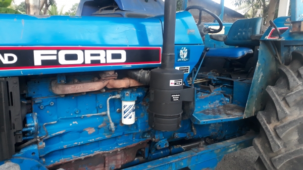 ขายฟอดร์ 7840 คาราโล่  6สูบ 105  แรง เกียรกลาง 8&times;2  พร้อมทะเบียน ราคา 690000บาท พร้อมใช้