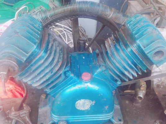 ปั้มลม3แรงถัง300ลิตรของพูม่ารุนเก่ามอเตอร์มิซูฯ