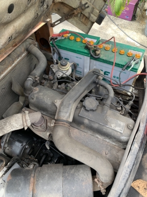 ขายรถยกโฟร์คลอฟท์ยี่ห้อToyota ดีเซล 1ตัน เสาสูง3เมตร