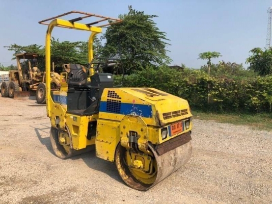 รถบดเล็ก BOMAG BW100AD-3