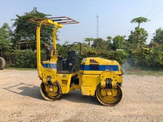 รถบดเล็ก BOMAG BW100AD-3