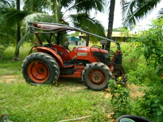 ขายรถไถKUBOTA M7040 ใบมีด3จานเล่มทะเบียนราคา 270,000