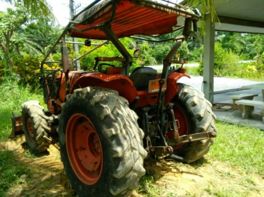 ขายรถไถKUBOTA M7040 ใบมีด3จานเล่มทะเบียนราคา 270,000 ขายรถไถKUBOTA M7040 ใบมีด3จานเล่มทะเบียนราคา 270,000