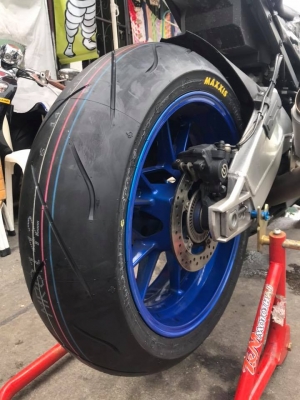 Maxxis supermaxx diamond & Maxxis supermaxx sport Maxxis supermaxx diamond & Maxxis supermaxx sport