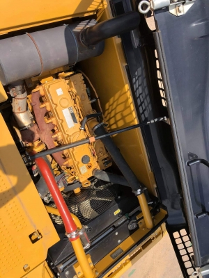 CAT 320D2 รถปี16 ใช้งาน 4960ช.ม ตัวกรองอากาศใหญ่ ครอบกล่องไฟ มีเสียงเตือนเดินหน้าถอยหลัง สีเดิมทั้งคัน เล่มทะเบียน CAT 320D2 รถปี16 ใช้งาน 4960ช.ม ตัวกรองอากาศใหญ่ ครอบกล่องไฟ มีเสียงเตือนเดินหน้าถอยหลัง สีเดิมทั้งคัน เล่มทะเบียน