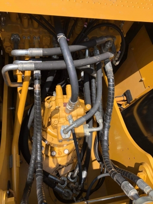 CAT 320D2 รถปี16 ใช้งาน 4960ช.ม ตัวกรองอากาศใหญ่ ครอบกล่องไฟ มีเสียงเตือนเดินหน้าถอยหลัง สีเดิมทั้งคัน เล่มทะเบียน CAT 320D2 รถปี16 ใช้งาน 4960ช.ม ตัวกรองอากาศใหญ่ ครอบกล่องไฟ มีเสียงเตือนเดินหน้าถอยหลัง สีเดิมทั้งคัน เล่มทะเบียน