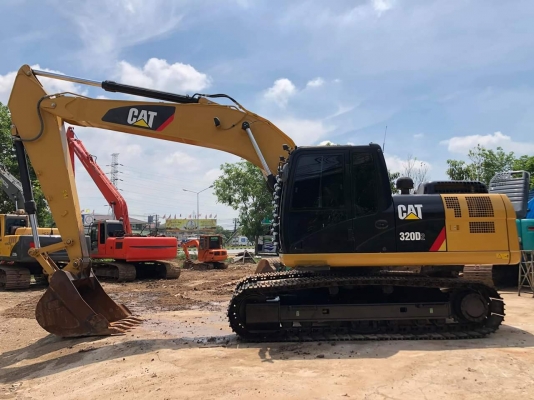 CAT 320D2 รถปี16 ใช้งาน 4960ช.ม ตัวกรองอากาศใหญ่ ครอบกล่องไฟ มีเสียงเตือนเดินหน้าถอยหลัง สีเดิมทั้งคัน เล่มทะเบียน CAT 320D2 รถปี16 ใช้งาน 4960ช.ม ตัวกรองอากาศใหญ่ ครอบกล่องไฟ มีเสียงเตือนเดินหน้าถอยหลัง สีเดิมทั้งคัน เล่มทะเบียน