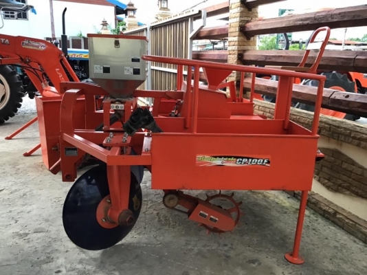 เครื่องปลูกมันCP100F