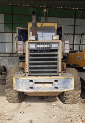 ขายรถตัก KOMATSU WA300-1 สวยๆเดิมๆ สนใจโทร 081-970-1072 ขายรถตัก KOMATSU WA300-1 สวยๆเดิมๆ สนใจโทร 081-970-1072