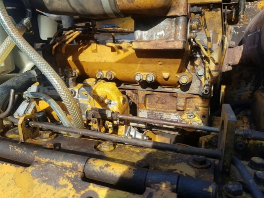 ขายแบคโฮKOMATSU PC60-5 มีหัวคีปบุ้งกี๋ราคา 200,000 ขายแบคโฮKOMATSU PC60-5 มีหัวคีปบุ้งกี๋ราคา 200,000