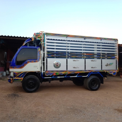 หกล้อดั้มเกษตร