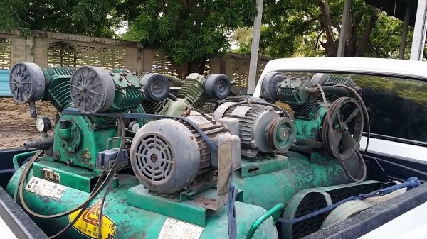 ปั้มลม3แรง ถังน้อยๆร้อยกว่าลิตร ไฟ380 ตัวละ12500