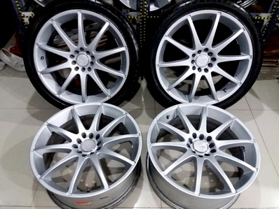 10ก้าน 5รู114และ5รู100 กว้าง 7.5 ET42 ตจว จัดส่งครับ -กดเข้า www.phongcar2481.com มีสินค้าอีก -โทร 092-567-7374 และ 091-816-4725 พี LINE: PC2481 -ตจว จัดส่งถึงบ้าน พร้อมหลักฐานจัดส่ง ***************