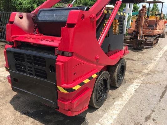 รถตักtcm 703สภาพดีเก่าญี่ปุ่นมีใบอินวอยไม่เคยใช้ในไทย รถตักtcm 703สภาพดีเก่าญี่ปุ่นมีใบอินวอยไม่เคยใช้ในไทย