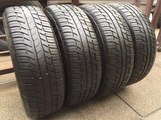 ยาง​ BF​ Goodrich​ 215 60​ 16​ ปี18 ดอกเต็ม​ ไม่มี​ปะ​ เนื้อนิ่มๆ ใช้ยาว ราคาไม่​แพง​