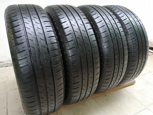 ยาง Dunlop 205 60 16 กลางปี18 ดอกเต็ม เนื้อนิ่มๆ ไม่มีปะ ใช้ยาว มีให้เลือก2ชุด ราคาไม่แพง