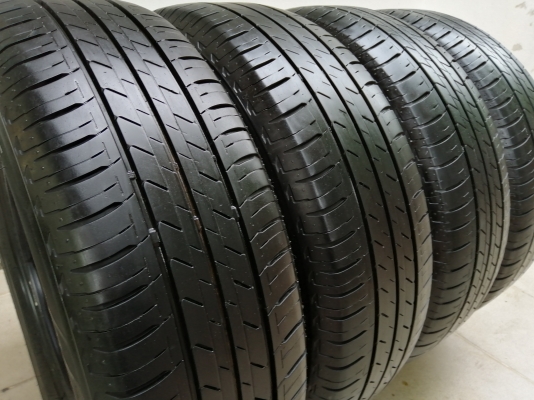 ยาง Dunlop 205 60 16 กลางปี18 ดอกเต็ม เนื้อนิ่มๆ ไม่มีปะ ใช้ยาว มีให้เลือก2ชุด ราคาไม่แพง