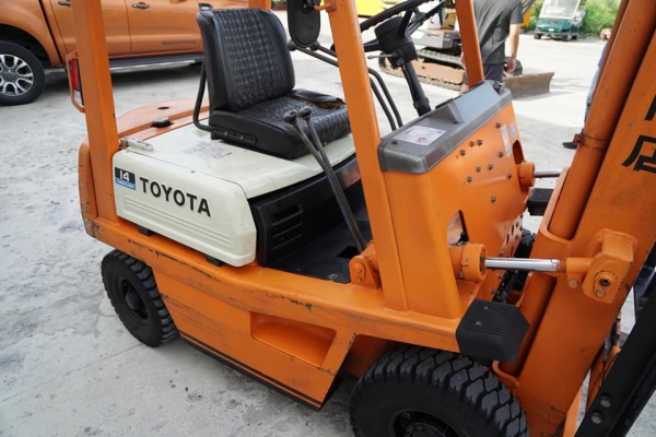 ขายถูกมาก Toyata 4FG14 สวย แห้งเดิม ไม่เคยใช้งานในไทย