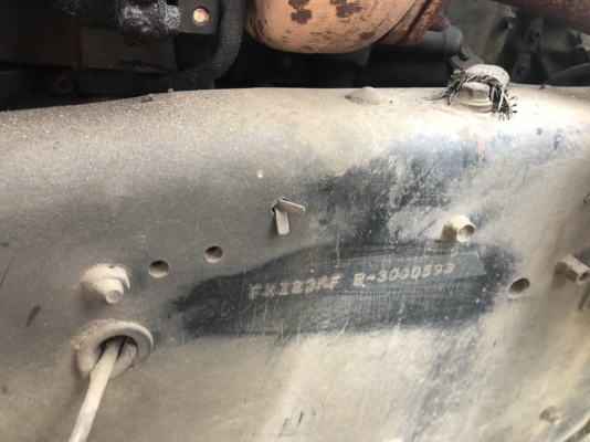 240แรงนางฟ้ามี6คัน 10ล้อหัวลาก 2เพลาเกียร์ฟุลเลอร์ รถสภาพดีทุกคัน ของบริษัทโค๊กหาดใหญ่