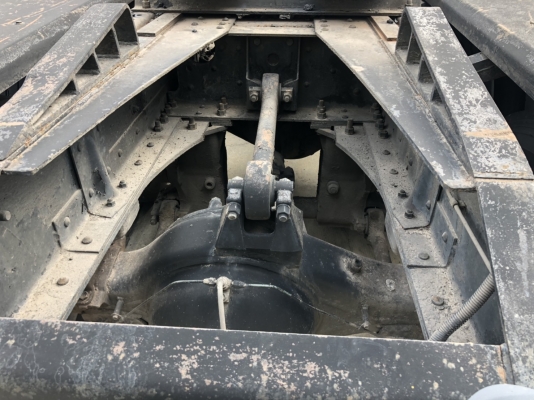 240แรงนางฟ้ามี6คัน 10ล้อหัวลาก 2เพลาเกียร์ฟุลเลอร์ รถสภาพดีทุกคัน ของบริษัทโค๊กหาดใหญ่