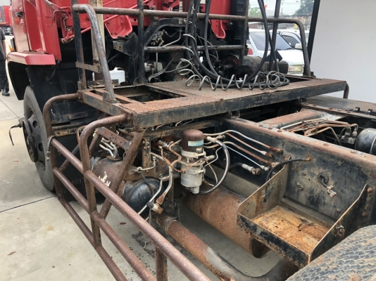 240แรงนางฟ้ามี6คัน 10ล้อหัวลาก 2เพลาเกียร์ฟุลเลอร์ รถสภาพดีทุกคัน ของบริษัทโค๊กหาดใหญ่