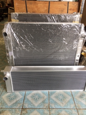 หม้อนำ้+ออยคูลเลอร์ รถแบ็คโฮ