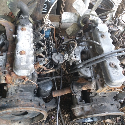 ขายเครื่องอีซุ c240  เครื่องติดได้ ขายตามสภาพ มี 2 ตัว สนใจโทร 098-5922944  อยู่กาญจนบุรี